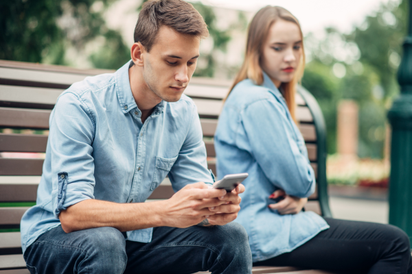 Hooked on the Screen: Understanding and Overcoming Mobile Phone Addiction